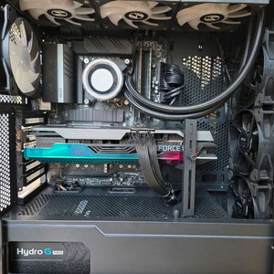12900K 고성능 게이밍 PC 반본체 이미지