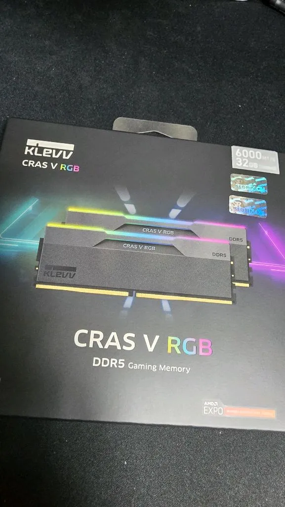 KLEVV CRAS V RGB DDR5 32GB (16gb x 2 ) 이미지