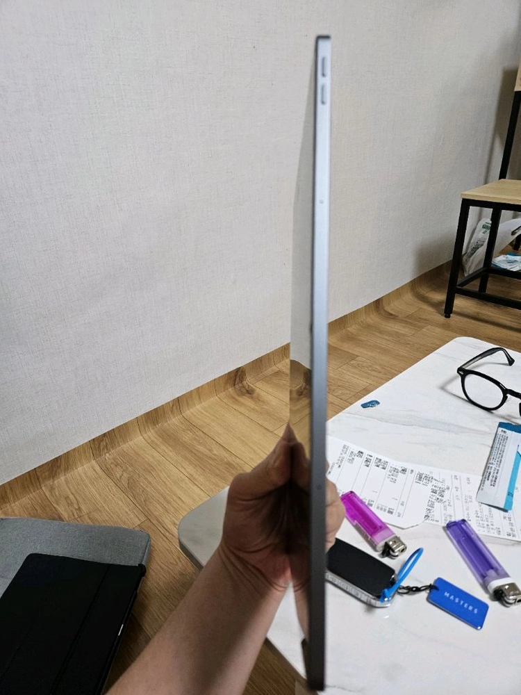 레노버 아이디어탭 프로 12.7 국내정발 256GB 팝니다 이미지