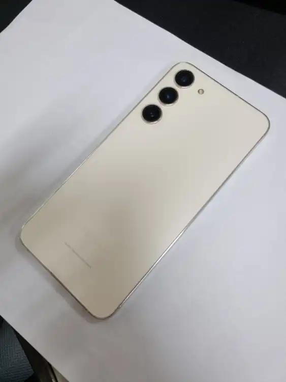 갤럭시S23플러스 256GB 크림 SK 중고폰 214029 - 안심되는 중고거래