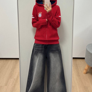아디다스 바이에른 뮌헨 유니폼 후드집업 이미지