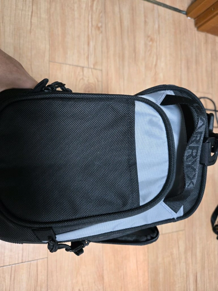 Carryx 27리터 더플백 - 기내 언더시트 최적화 이미지