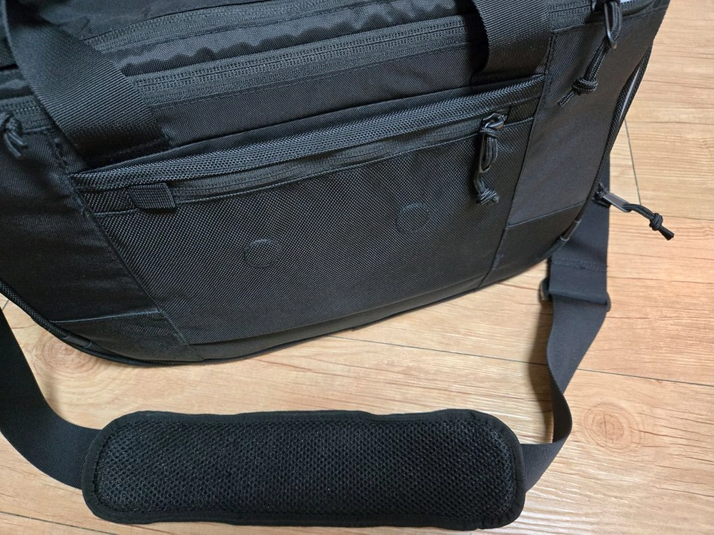Carryx 27리터 더플백 - 기내 언더시트 최적화 이미지