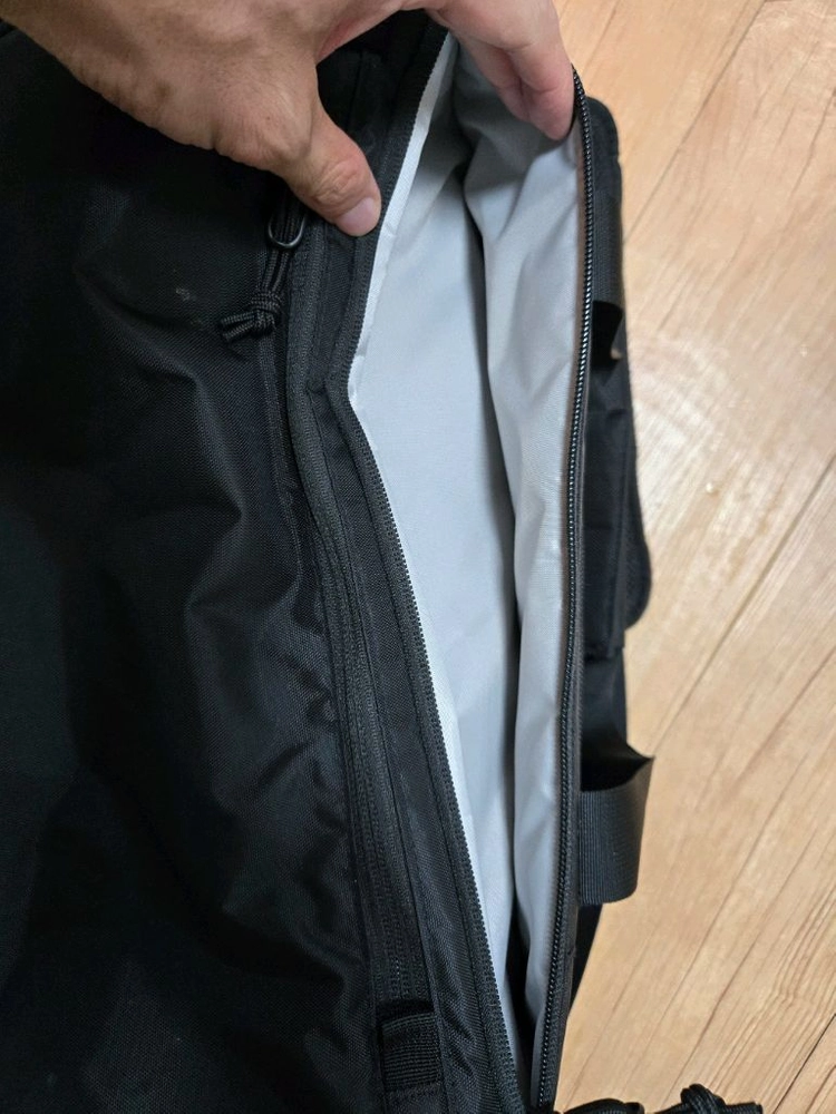 Carryx 27리터 더플백 - 기내 언더시트 최적화 이미지