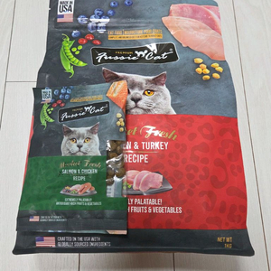 고양이 사료 퍼시캣 치킨+칠면조 1kg 이미지