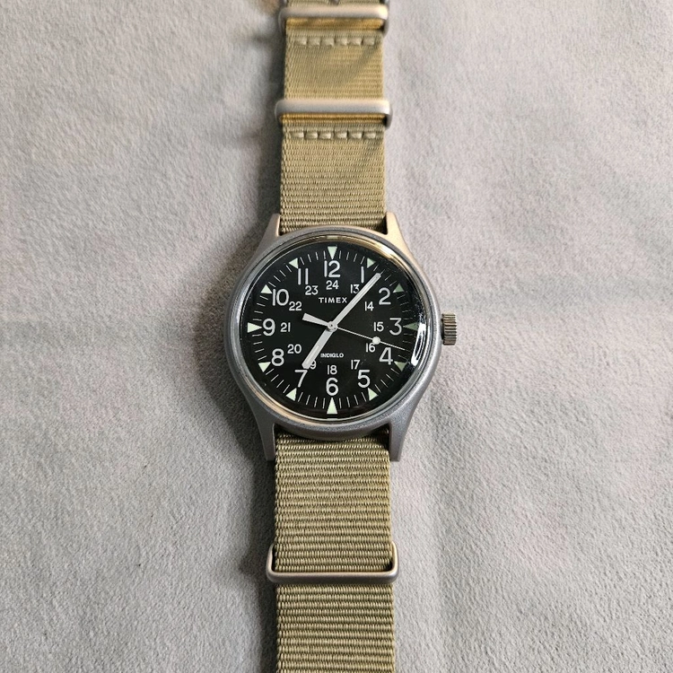 타이맥스 mk1 인디글로 쿼츠 40mm / 카키필드 밀리터리 워치 - 안심되는 중고거래