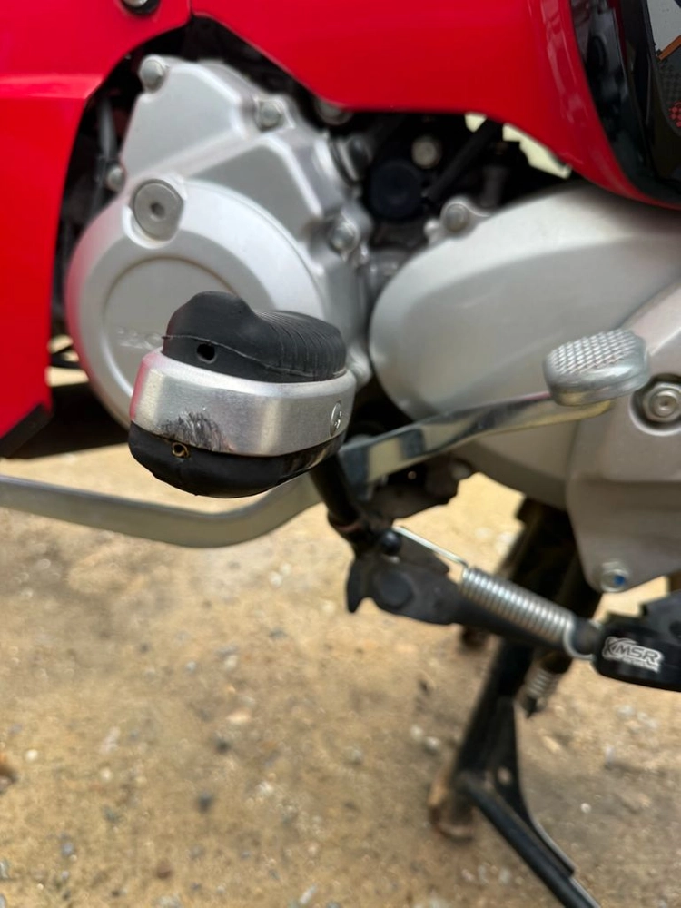혼다 슈퍼커브 125cc 레드 이미지