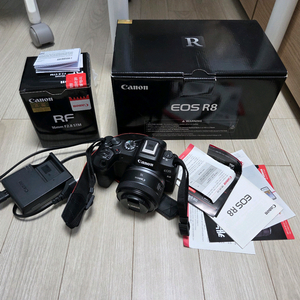 캐논 Eos R8 + RF 16mm 이미지
