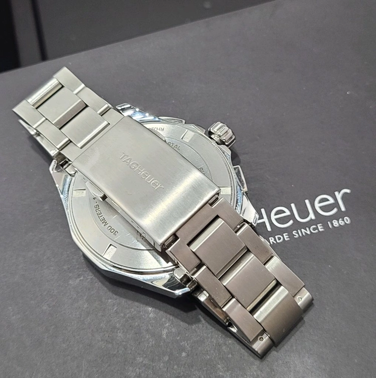 태그호이어 아쿠아레이서 크로노그래프 43mm 명보 정품 이미지