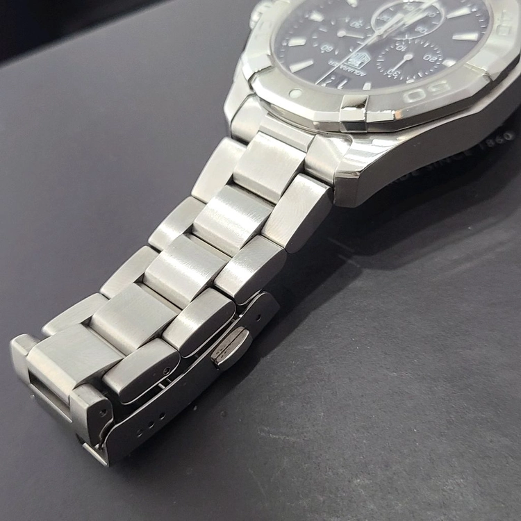 태그호이어 아쿠아레이서 크로노그래프 43mm 명보 정품 이미지