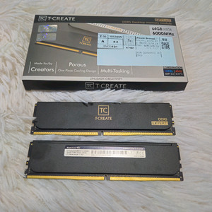 DDR5 64GB 메모리 이미지