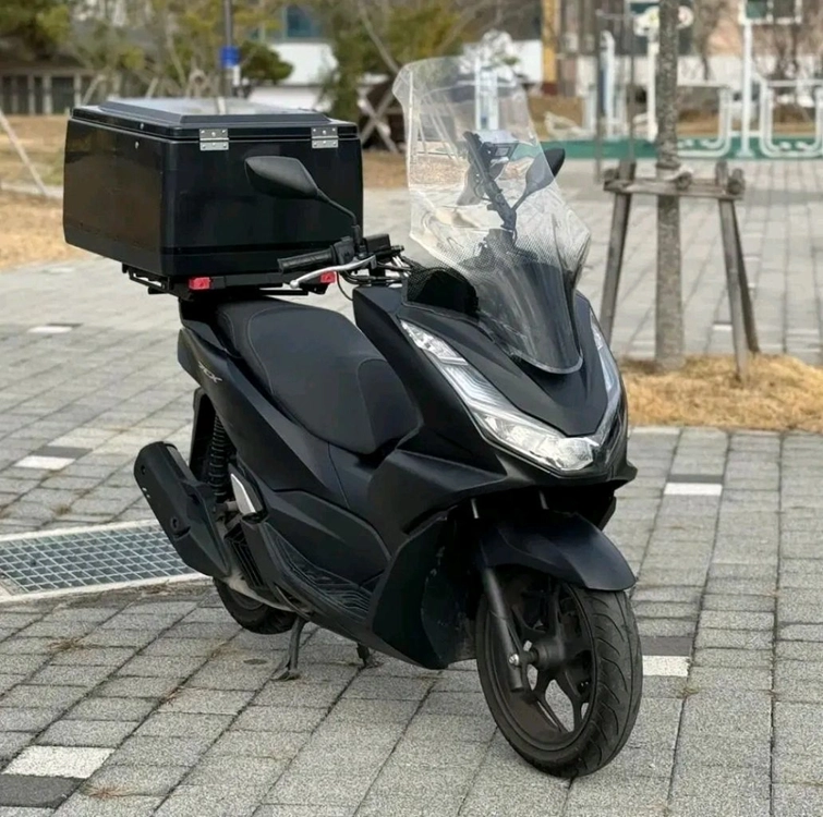 혼다 PCX125ABS 22년식 배달대행셋팅차량 짧은키로수 판매합니다 - 안심되는 중고거래