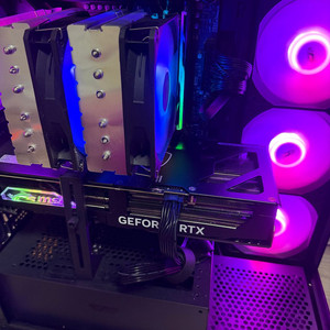 RTX 4080super 게이밍 PC 본체 이미지