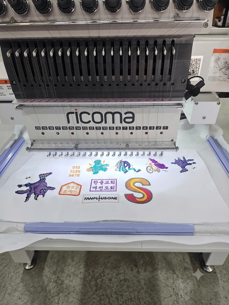 Ricoma 리코마 20컬러 컴퓨터자수기 신품급 중고 판매합니다. 이미지