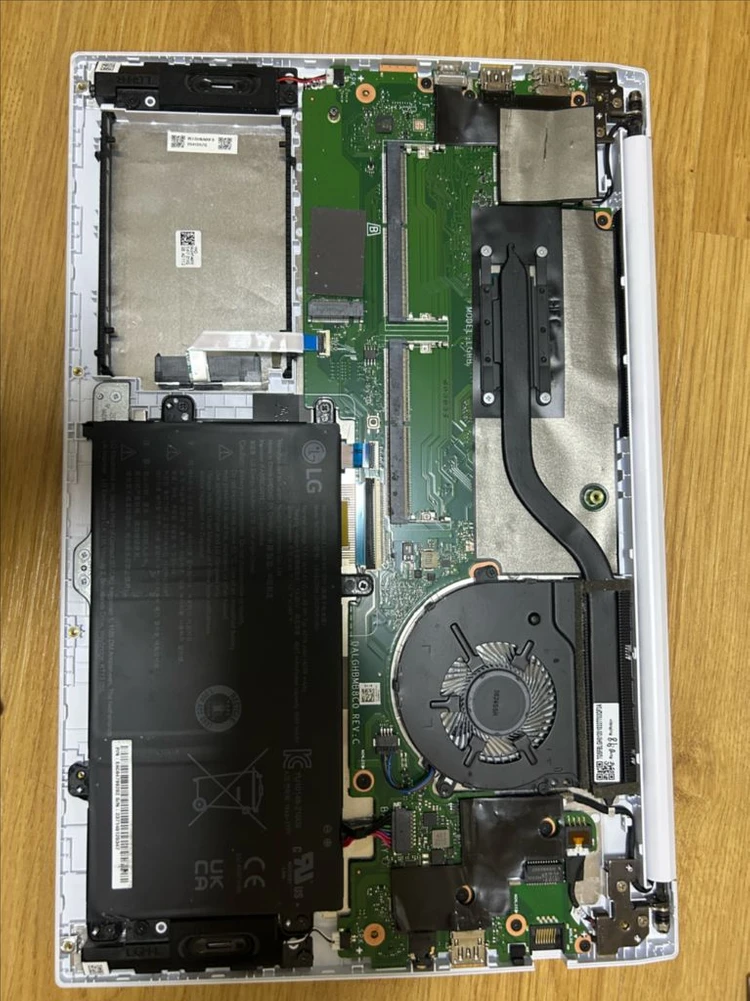 고장 부품용 lg 15ud50r 노트북판매(i5 1335u) 이미지