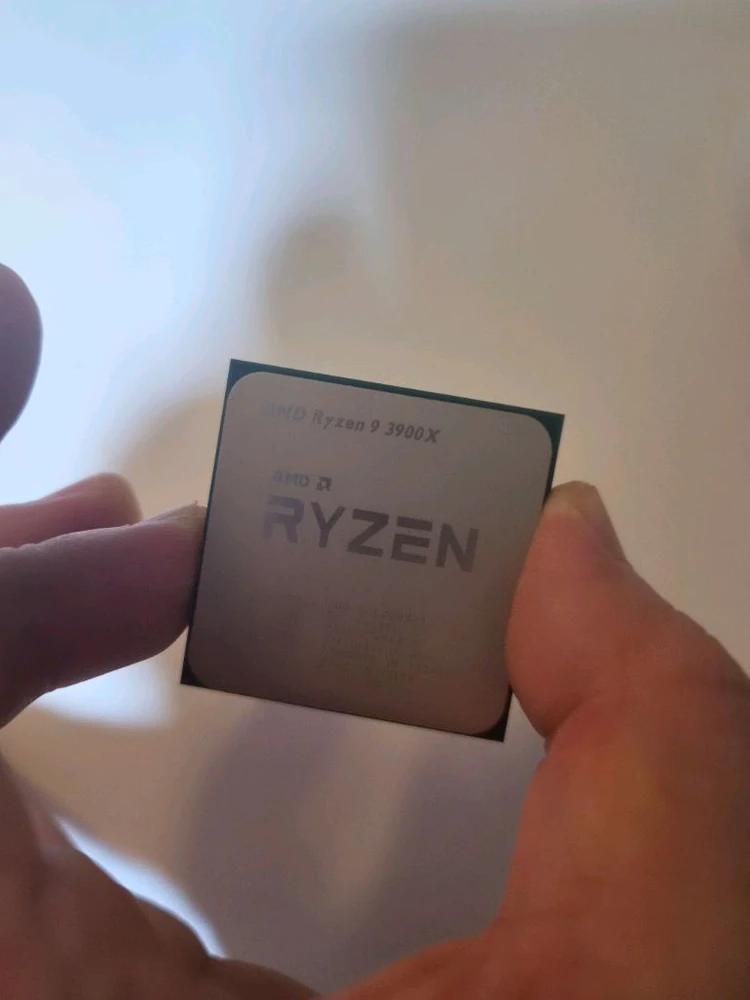 AMD 라이젠9 3900X CPU 판매 이미지