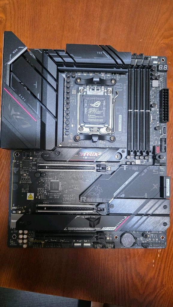 asus b650e-e 메인보드 판매합니다 이미지