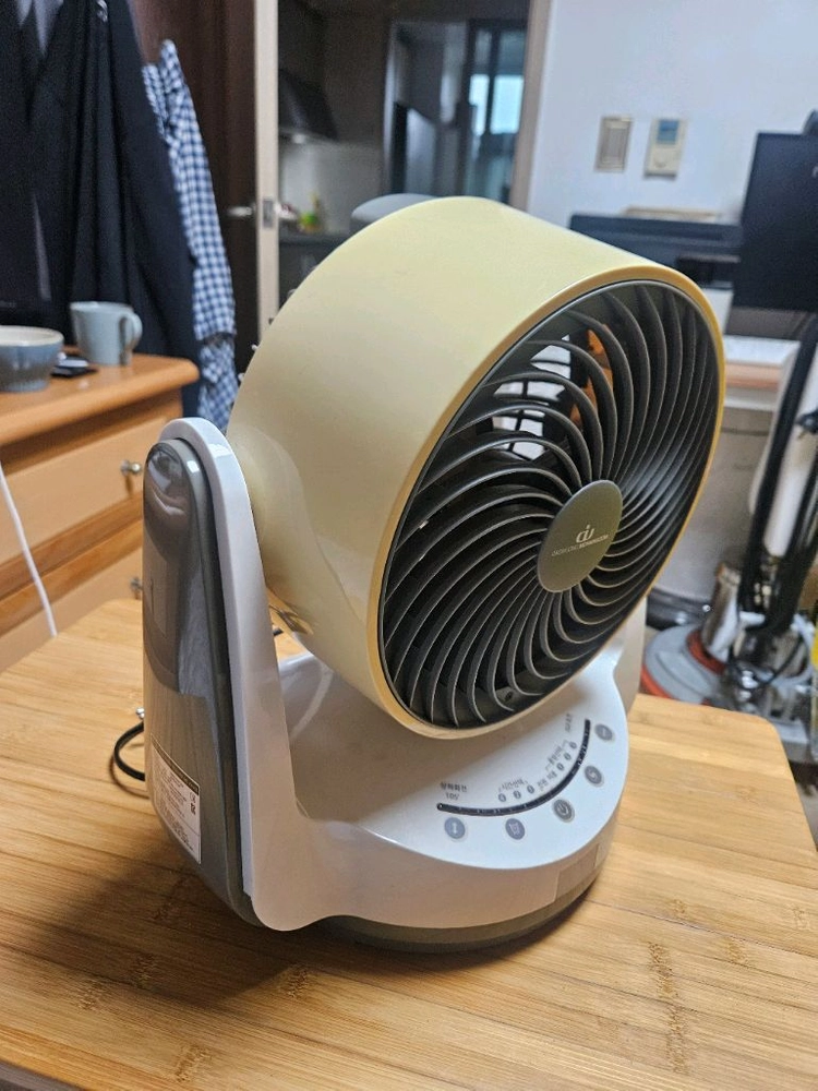 대웅모닝컴 써큘레이터 공기순환기 팝니다 이미지