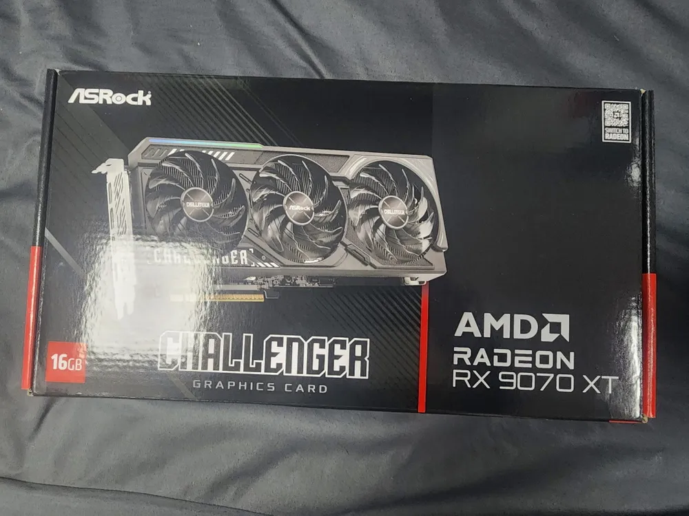 ASRock 라데온 RX 9070XT CHALLENGER D6 16GB - 안심되는 중고거래