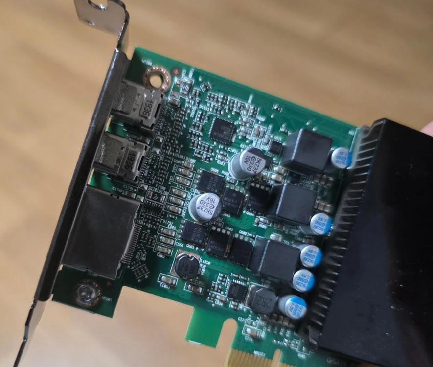 LP 1슬롯 RX550 128bit 4G(2G 64bit 모델아님) 이미지