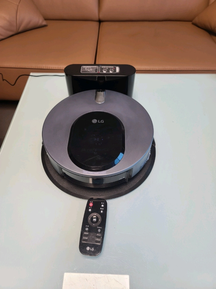 LG 코드제로 M9 물걸레 로봇청소기 M970I10(거의 A급,3시간17분작동) 이미지