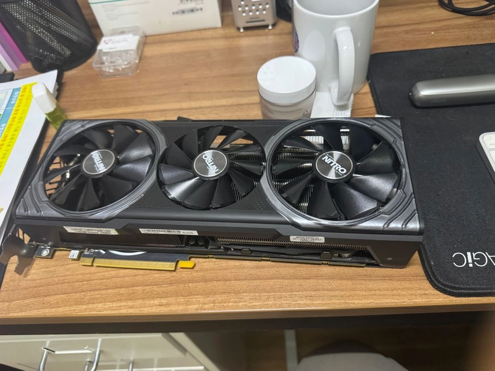 RX Vega 64 그래픽카드.베가64 그래픽카드 팝니다 이미지