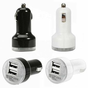 새 차량용 듀얼 USB 시거잭 충전기 2개 랜덤발송 LED 차량 충전 어댑터 12V 24V 자동차 시거소켓 고속충전 이미지