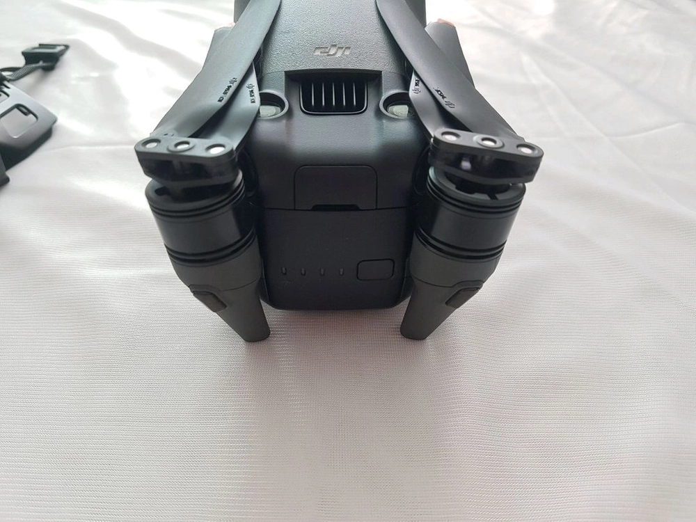 DJI 매빅3프로 CINE 드론 판매합니다 이미지