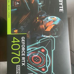 RTX 4070 SUPER 그래픽카드 이미지