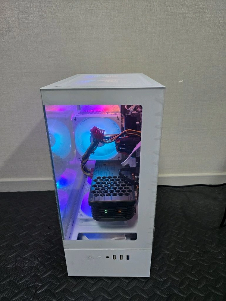 인텔 i5-12400F, RTX 3070 게이밍 컴퓨터 본체 판매 합니다. 이미지