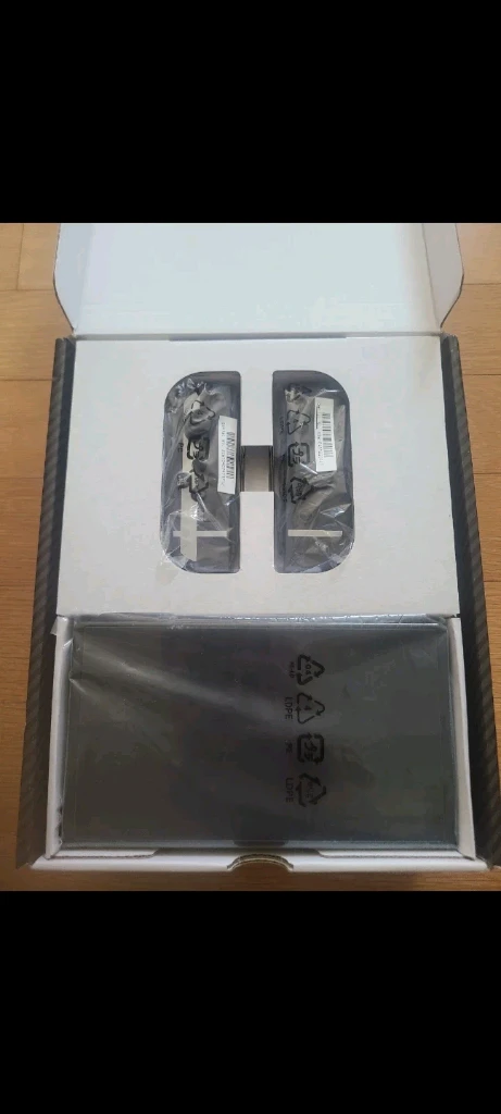 국내단1대)닌텐도 스위치 OLED 대난투 에디션 초희귀품 이미지
