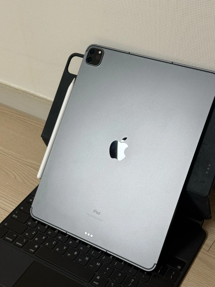 iPad Pro 12.9 5세대(M1) 512GB 셀룰러 풀세트 판매 이미지