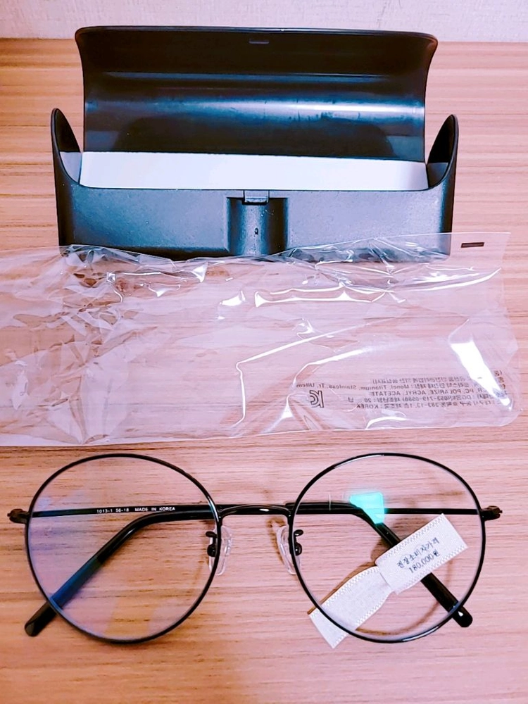 [ 미개봉새상품_오버핏 동글이검정안경테 / 고급안경테 / 김구안경테 저렴히 판매 ] 이미지