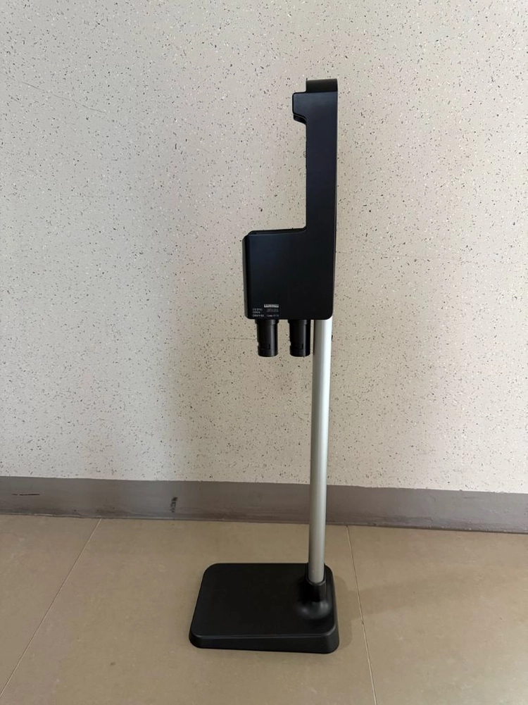 엘지 LG 코드제로 A9 청소기 버큠 스탠드 거치대 사진구성모델넘버 확인 사진개인입니다가까운곳은 2만원추가시 집 문 이미지
