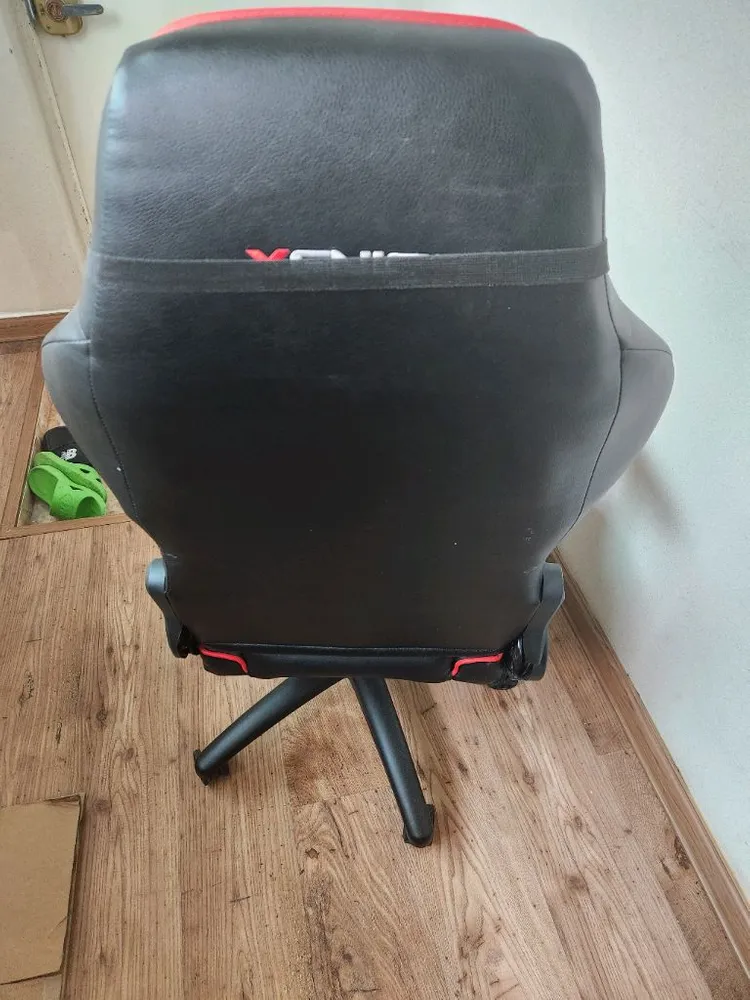 제닉스게이밍의자 이미지