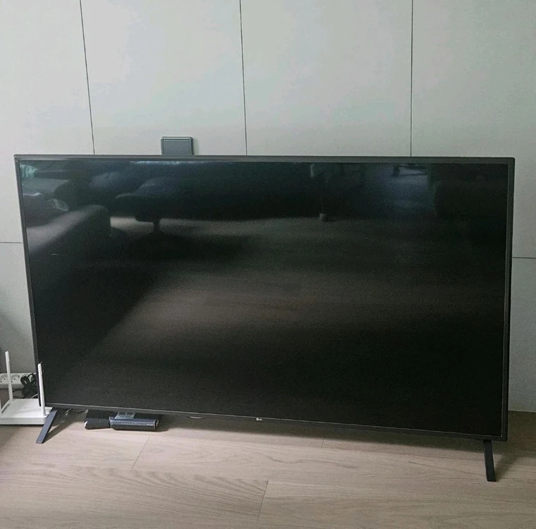 LG 울트라 HD TV AI 벽걸이형 티비 75인치 이미지