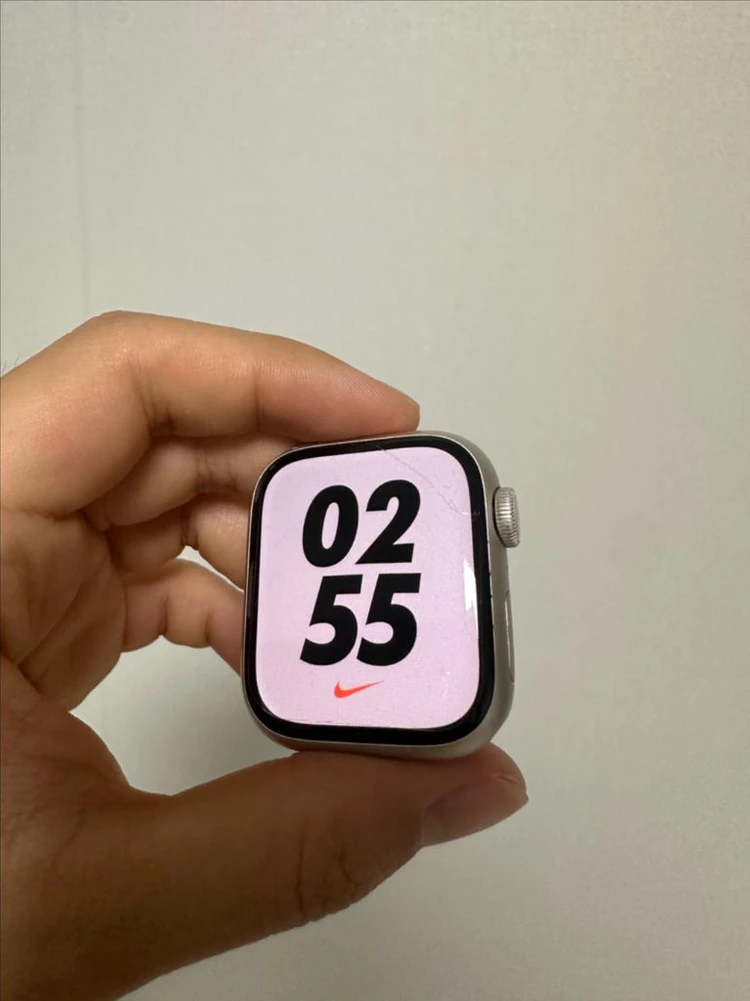 [배터리94%/급처] 애플워치 7 41mm 실버 나이키 GPS(스트랩2종+미개봉충전기) 이미지