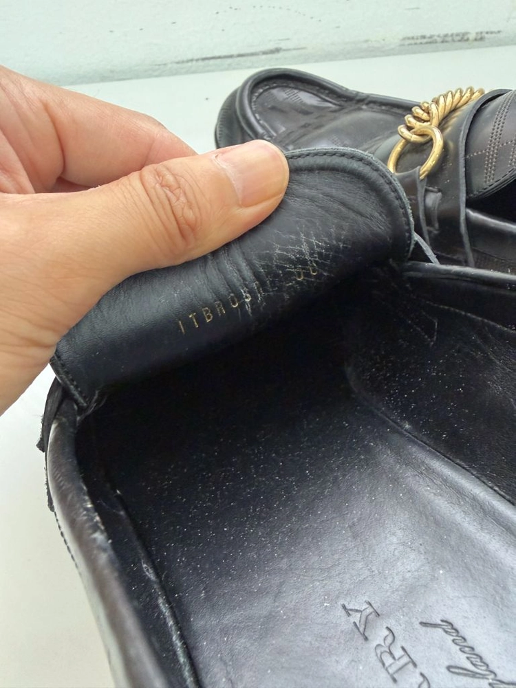정품) 버버리 남성 체크패턴 금장 체인 로퍼 44(280) 이미지