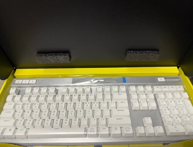 커세어 K70 PRO RGB OPX 키보드 S급 이미지
