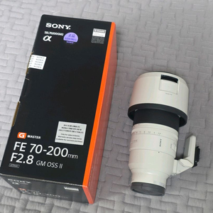 FE 70-200mm F2.8 GM 망원렌즈 이미지