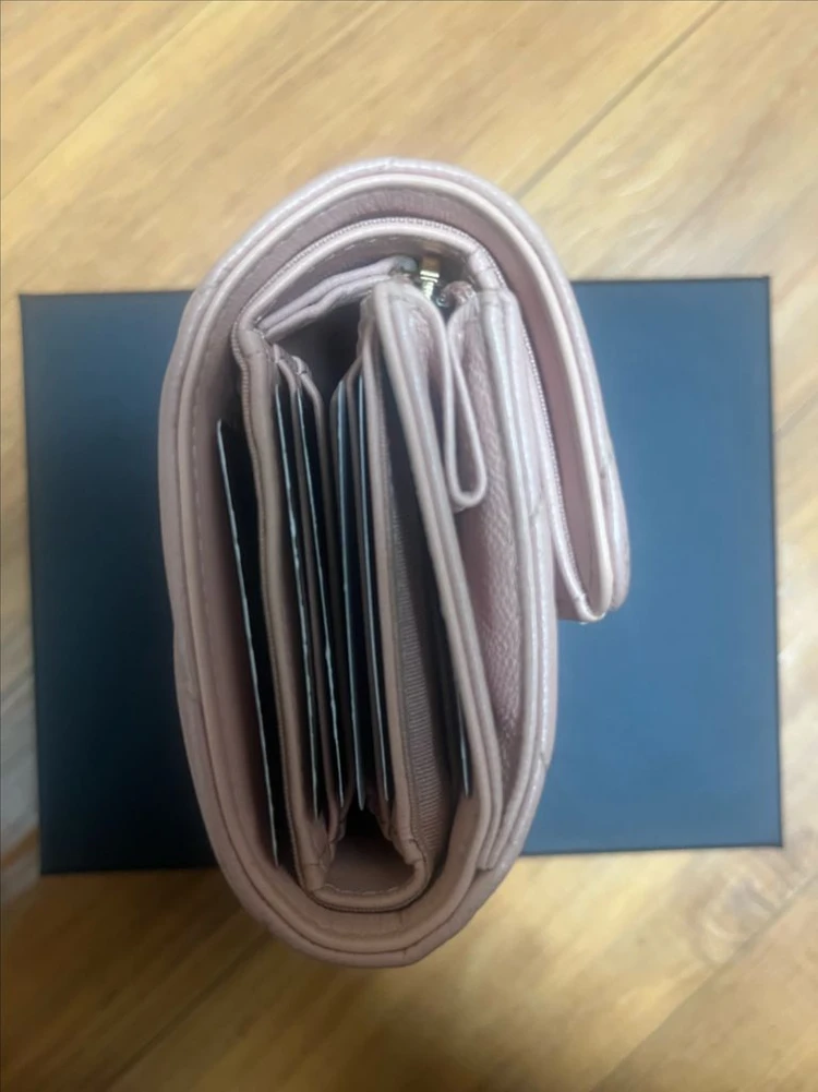 샤넬19지갑 핑크 이미지