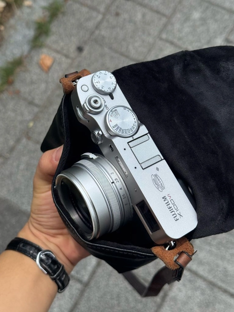 x100vi 실버 이미지