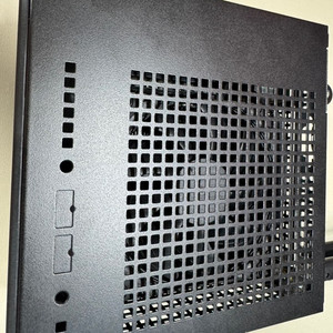 ASRock DeskMini X600 미니데스크탑 반본체팝니다. 이미지