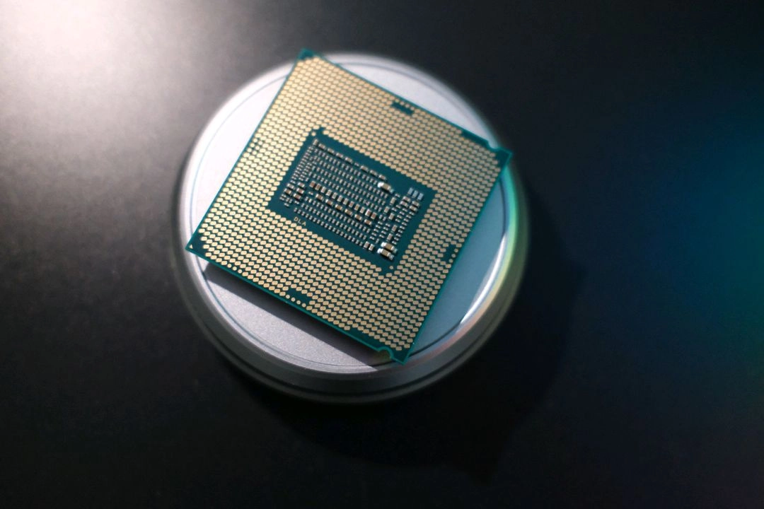 인텔 i7-9700k 9세대 cpu 이미지