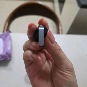 버즈4프로 왼쪽유닛 이미지