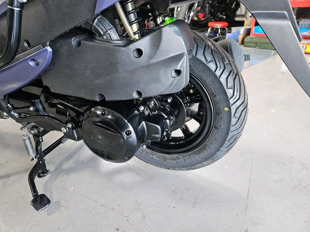 FC125 스쿠터 이미지