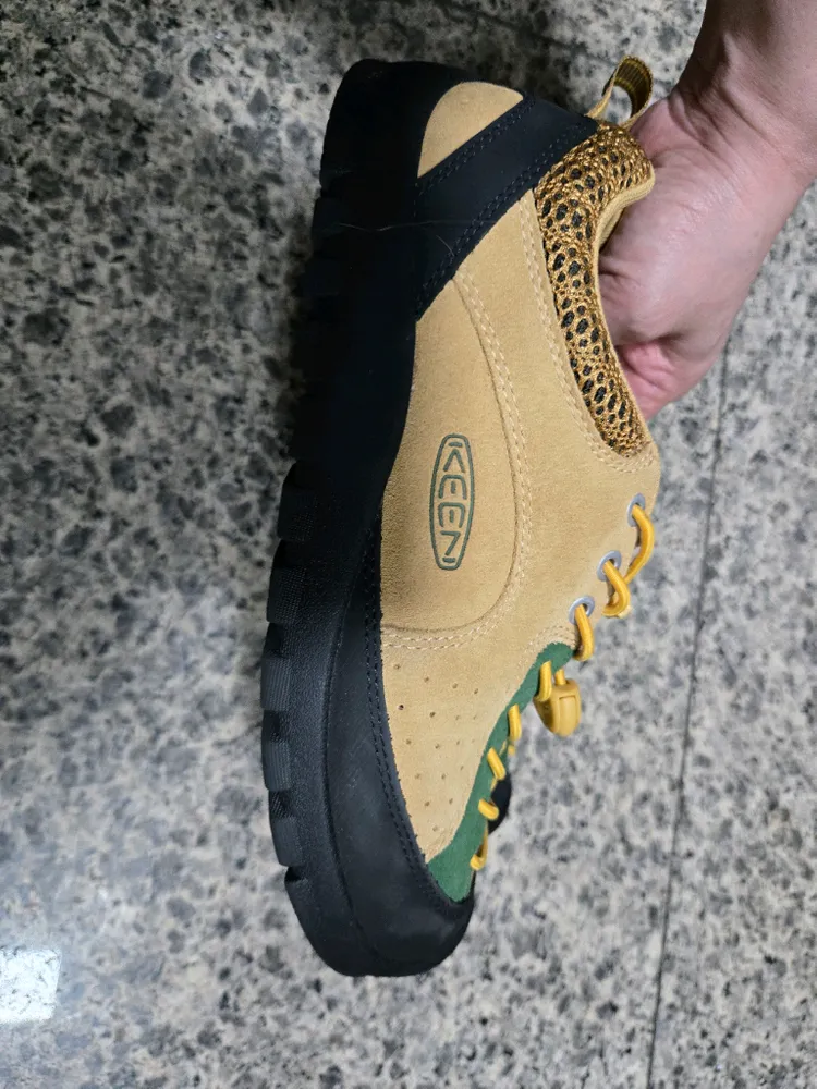 킨 keen 트래킹 운동화 235-240 이미지