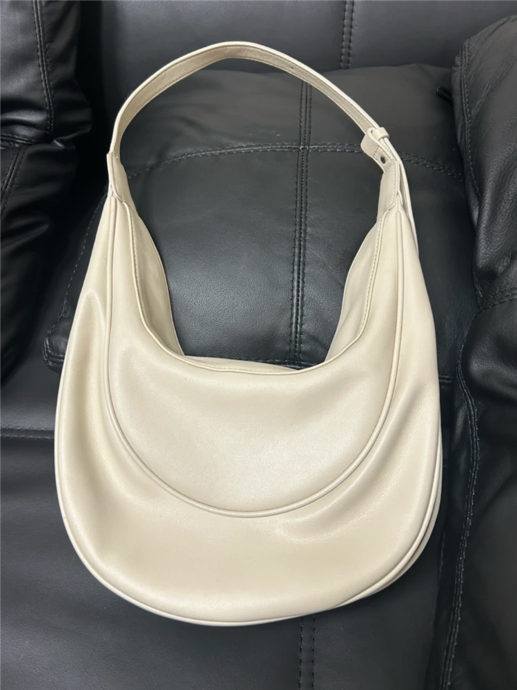엘바테게브 Ostra mini bag 이미지