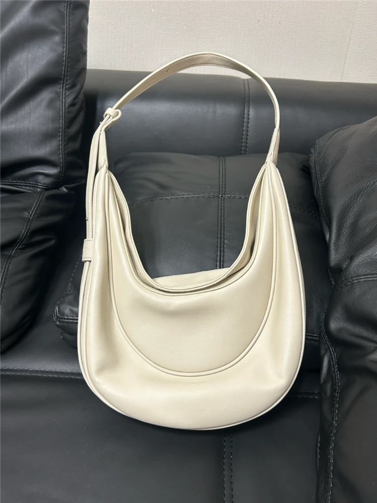 엘바테게브 Ostra mini bag 이미지