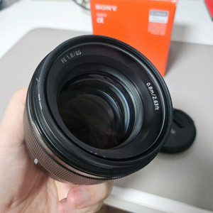 소니 85mm f1.8 이미지